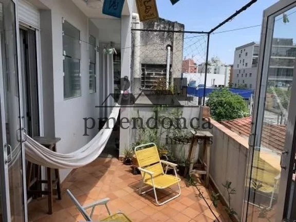 Imagem Apartamento charmoso na Vila Madalena em predinho dos anos 70, todo reformado.