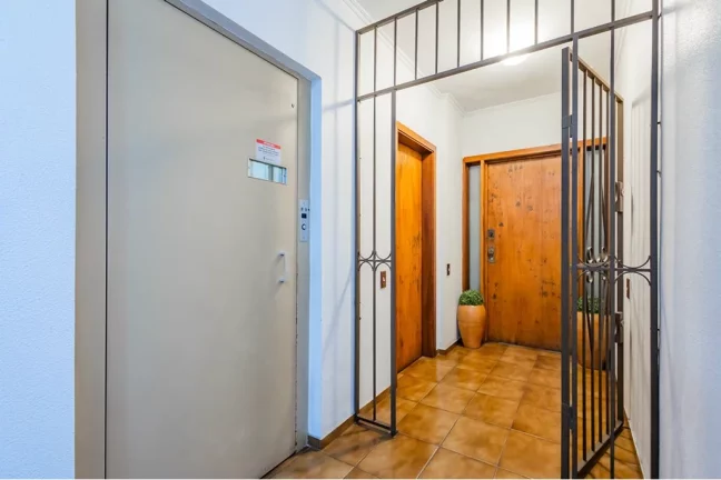 Imagem Cobertura à venda em Porto Alegre, Petrópolis, com 3 quartos, 287m2