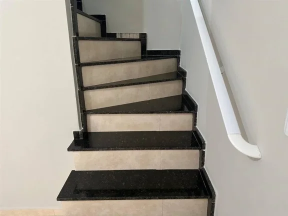 Imagem CASA COM 52 m² - ESMERALDA - PRAIA GRANDE SP