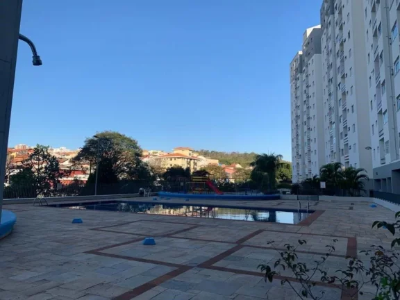 Imagem Apartamento com sacada e vista livre no Condomínio Residencial Arco Íris