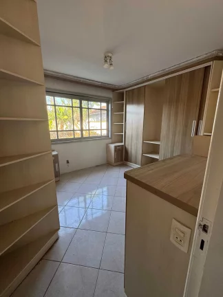 Imagem Casa com 3 dormitórios sendo 1 suíte e 2 vagas - Guanabara | Joinville/SC