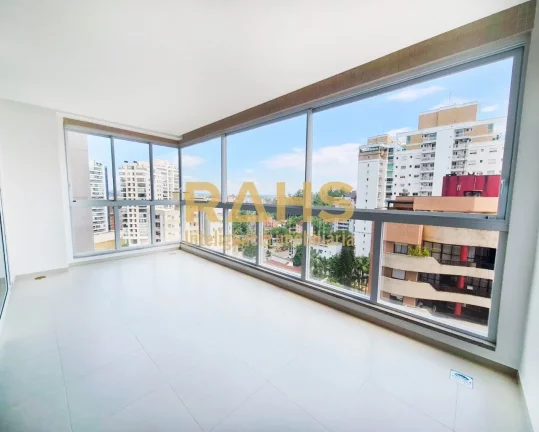 Imagem Alto Padrão no Centro, apartamento novo sofisticado, andar alto com vista maravilhosa da cidade, me...