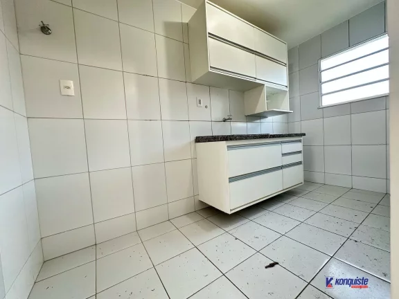 Imagem VENDO CASA 3/4 SENDO UMA SUÍTE -CONDOMÍNIO -SIM