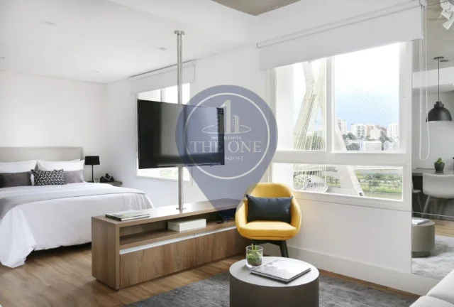 Imagem Studio de Luxo à Venda em São Paulo-SP, Bairro Cidade Monções: 1 Quarto, 1 Banheiro, 1 Vaga, 63m² de Pura Sofisticação!