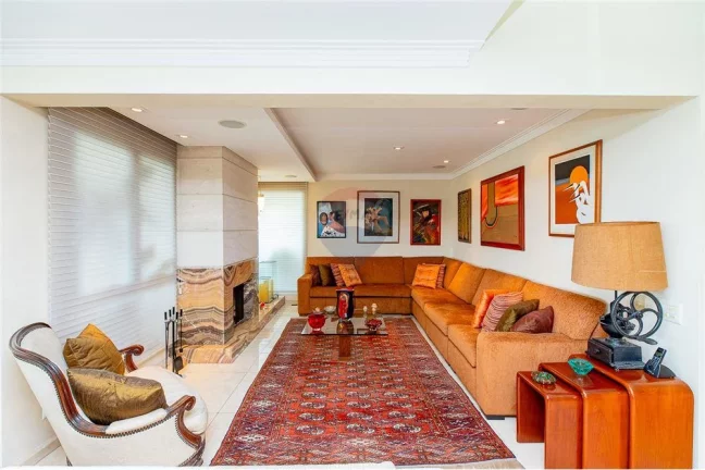 Imagem Cobertura Duplex Exclusiva, 847 m² de área útil, no charmoso bairro do Pacaembu