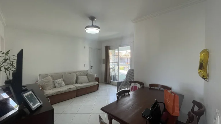 Imagem Apartamento com 3 Quartos e Sacada com Churrasqueira – Canasvieiras