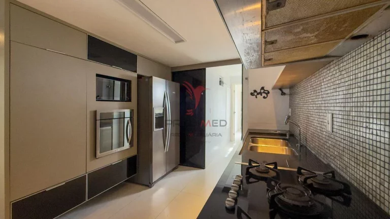 Imagem Apartamento Alto Padrão, porteira fechada, 3/4 no Brisamar