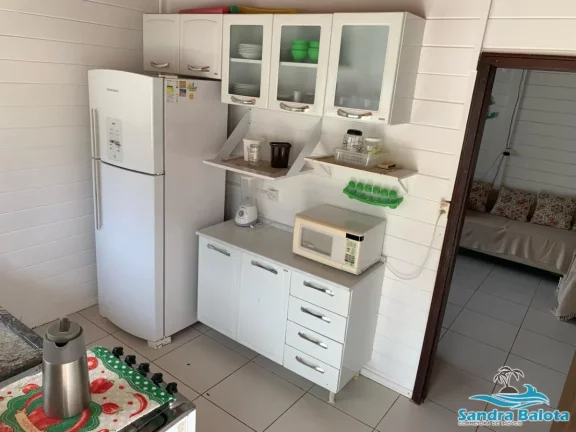 Imagem Bela casa a 250 metros da praia