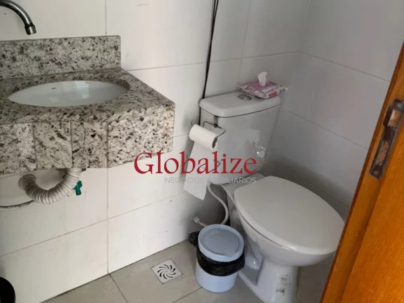 Imagem Casa em Villagio com 2 Dormitórios e Garagem para 3 Carros ? Santos R$ 885 mil