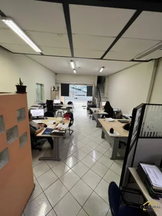Imagem Salão Comercial para Locação na Vila Arens com 160m², 03 salas e um mezanino
