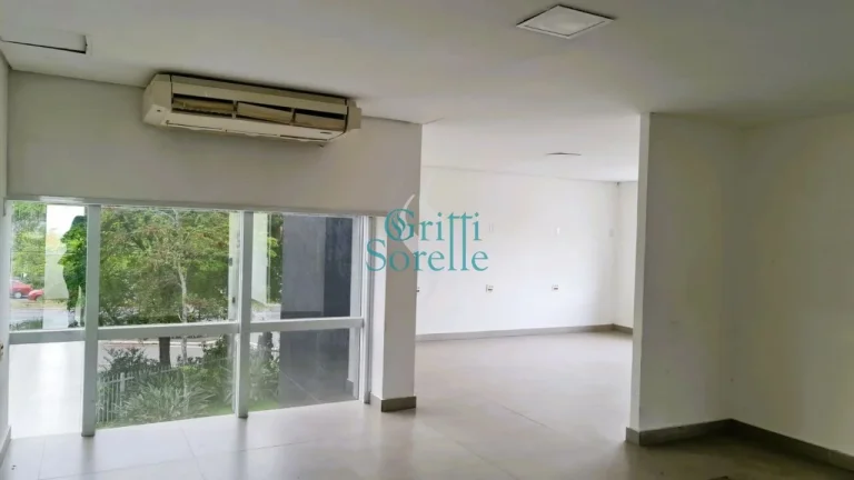 Imagem Casa Comercial à Venda em Jardim América - São Paulo/SP.