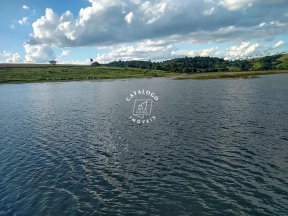Imagem Terreno em Condomínio a Venda no bairro Centro - Cássia, MG