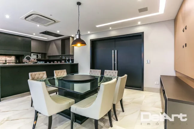 Imagem Residência Alto Padrão - 5 Suítes, Piscina e ELEVADOR no Alphaville Graciosa – 500m² de Sofisticação… Um verdadeiro espetáculo!!!