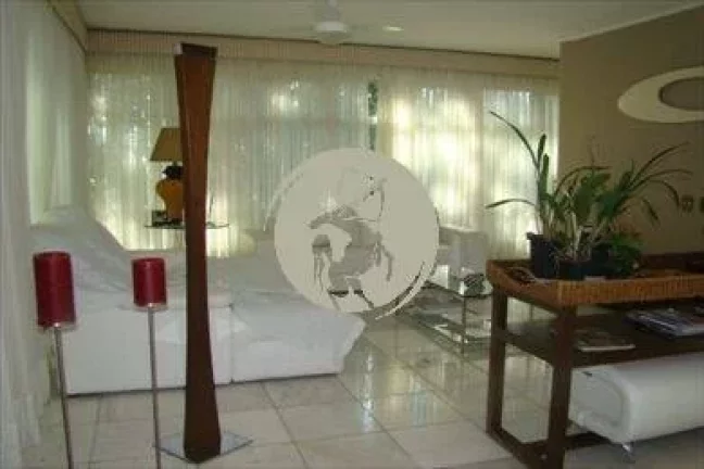 Imagem MANSÃO EM SANTOS NO CONDOMINIO FECHADO MORRO SANTA TEREZINHA