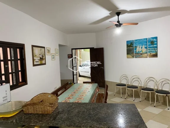 Imagem Venha conhecer esta charmosa casa localizada em um dos bairros mais promissores e em constante valor...