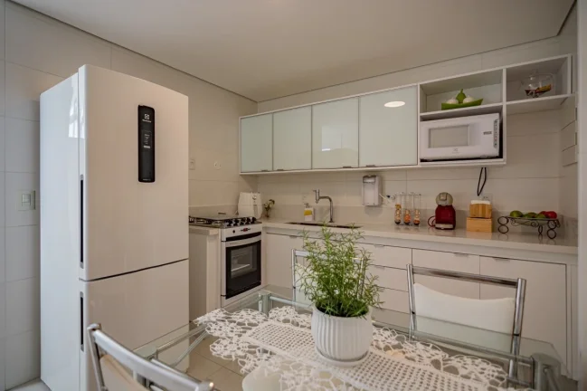 Imagem Apartamento Vila Romana - 91M², 2 Dorms, 1 Vaga Demarcada, Reforma Completa, Armários.