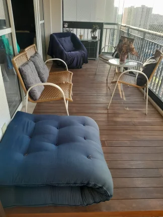 Imagem Apartamento 130M², 3Q, 1 Suíte, 2 Banheiros, 2 Vagas, 1 Depósito, Piscina, Churrasqueira, Piscina Aquecida, Espaço Gourmet, Salão de Festas.