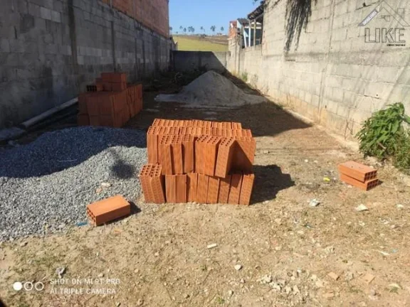 Imagem Vendo ótimo terreno