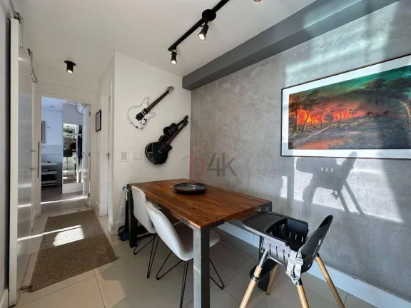 Imagem Apartamento mobiliado e decorado no Yang Brooklin à venda com 65m2