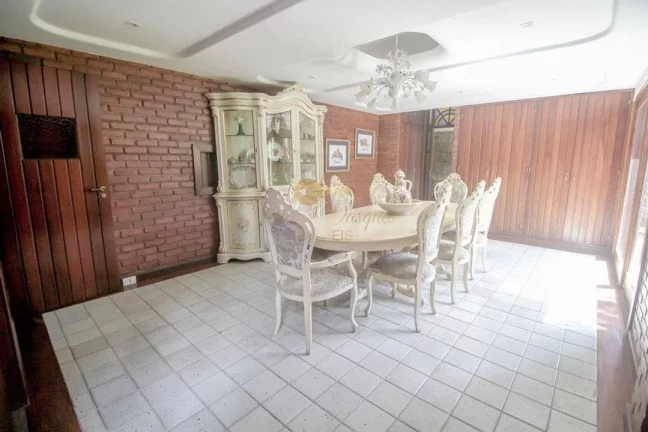 Imagem Casa em Condomínio para Venda em Teresópolis / RJ no bairro Quebra Frascos