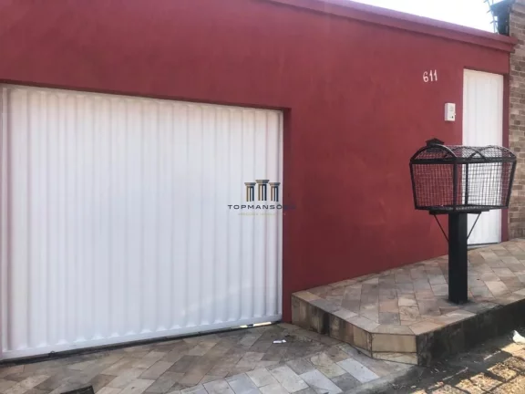 Imagem Linda Casa Geminada 3 quartos com suíte e churrasqueira no Bairro Copacabana