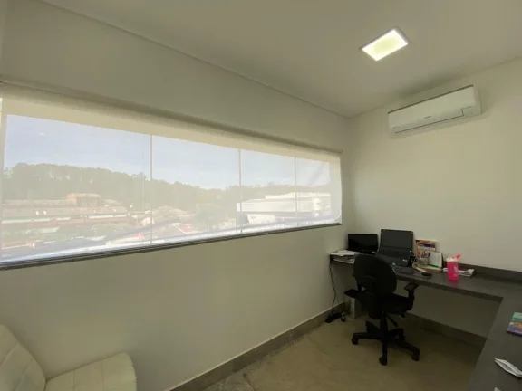 Imagem LINDA CASA À VENDA NO JARDIM COLONIA, JUNDIAÍ