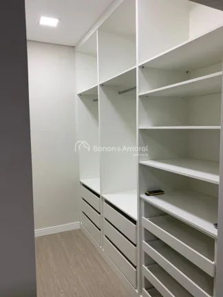 Imagem Excelente sobrado novo no Condomínio Luzern, Swiss Park, Campinas.
Conta com 5 suítes completas (s...