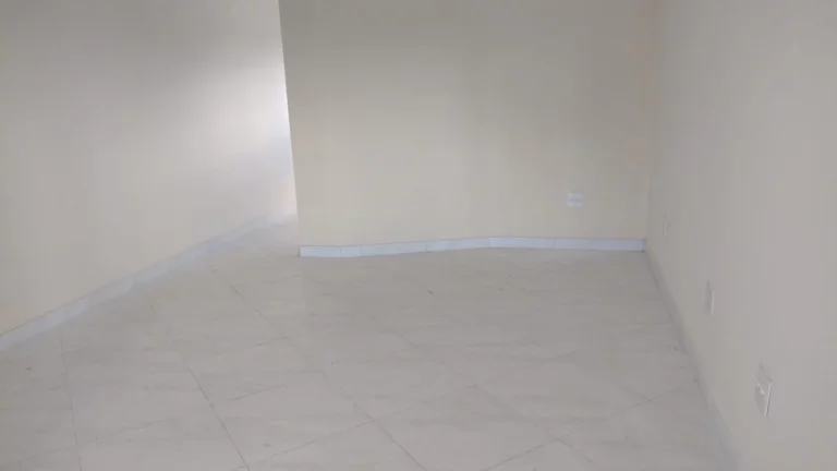 Imagem APARTAMENTO SEM CONDOMÍNIO, TÉRREO C/ 3 E DORMITÓRIOS E UMA SUÍTE