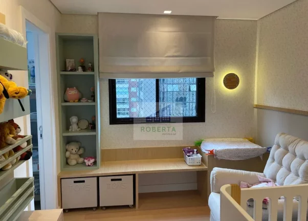 Imagem APARTAMENTO À VENDA EM MOEMA COM 3 DORMITÓRIOS