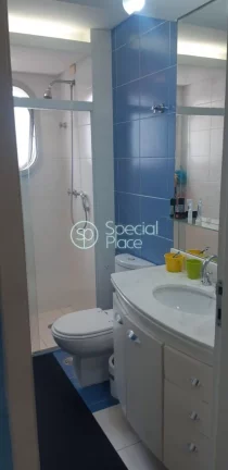 Imagem Apartamento com 240m², 4 dormitórios, sendo 3 suítes, 4 vagas, living para 3 ambientes, varanda, ...