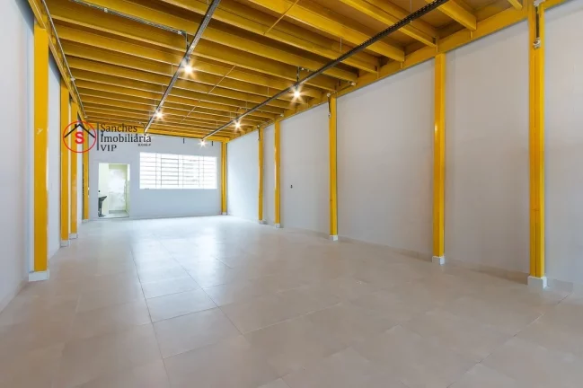Imagem GALPÃO PARA ALUGAR NA MOOCA, 300 METROS, FORÇA TRIFÁSICA. COM RECEPÇÃO, COPA E BANHEIRO.