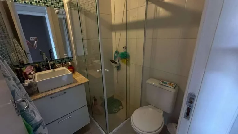 Imagem Cond. Village Wimblendon - 3 dorms / 1 ste, quintal privativo!