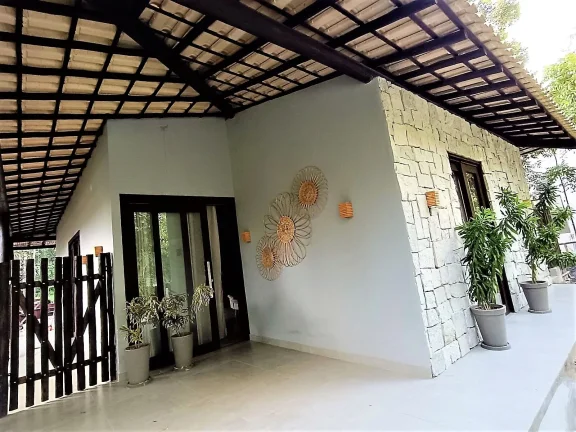 Imagem Casa em Condomínio para aluguel em Praia do Forte, Bahia - Açu da Torre - Com Piscina e Quadra Poliesportiva