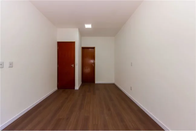 Imagem LINDO SOBRADO com 202mts e Acabamento Sofisticado