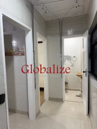 Imagem Apartamento 2 dormitórios para locação com dependência completa e vaga demarcada por R$ 3.800,00