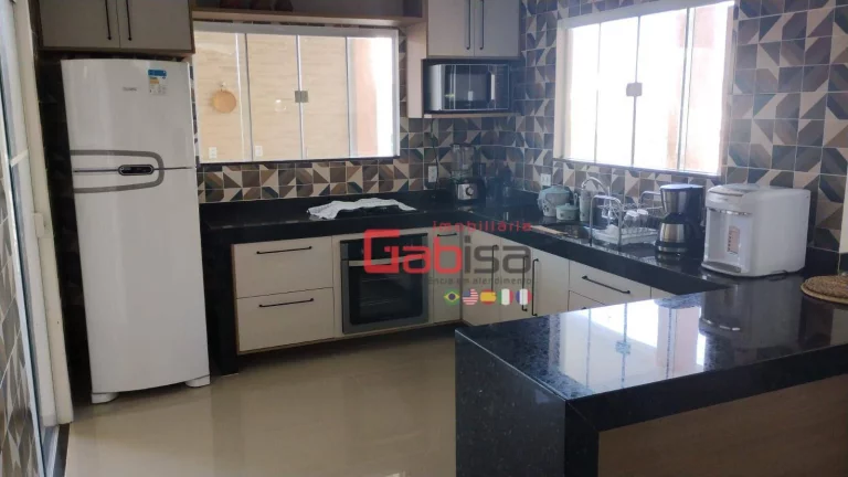 Imagem Casa com 3 dormitórios à venda, 211 m² por R$ 1.100.000,00 - Guriri - Armação dos Búzios/RJ