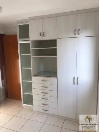 Imagem Apartamento para Venda em Goiânia, SETOR BELA VISTA, 3 dormitórios, 1 suíte, 3 banheiros, 1 vaga