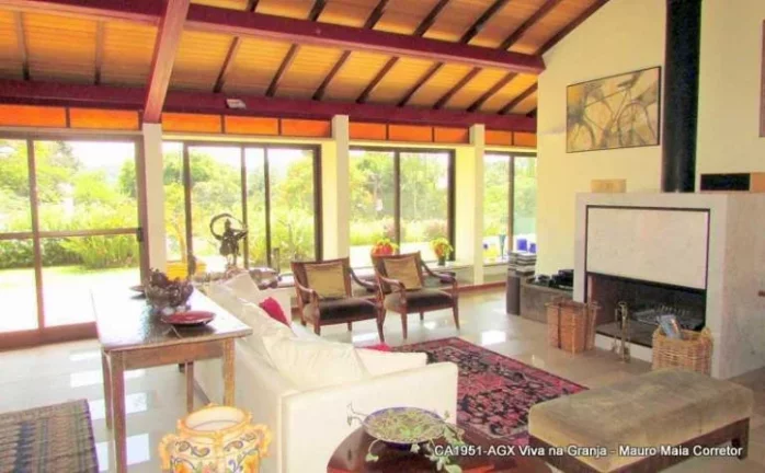 Imagem Casa Espetacular térrea com 5 quartos, Miolo da Granja Viana R$2.900.000