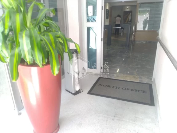 Imagem SALA À VENDA, COM 35M² 2 LAVABOS, 14º ANDAR COM EXCELENTE VISTA E PRÓXIMO AO METRÔ SANTANA, 1 VG E SERVIÇO DE VALET PARA CLIENTES. SÃO PAULO, SP