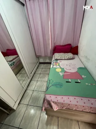 Imagem Explore essa encantadora casa à venda no bairro IBES, em Vila Velha. Com área total de 298 m², el...