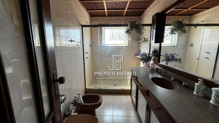 Imagem Apartamento à venda, 187 m² por R$ 890.000,00 - Várzea - Teresópolis/RJ