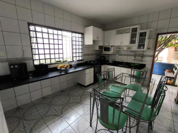 Imagem Casa 3/4 C Suite Sozinha No Lote Com Lazer Completo No Pq Amazonia