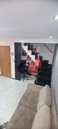 Imagem Ótima Cobertura toda Reformada em Prédio Sem Condomínio à Venda no bairro Vila Scarpelli em Santo André