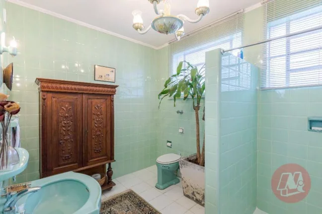 Imagem No Moinhos de Vento, 175 m² privativos, 3 dormitórios e suíte.