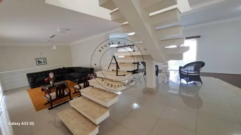 Imagem Casa à venda em Campinas, Parque Taquaral, com 4 suítes, área gourmet, piscina, 1260m2!