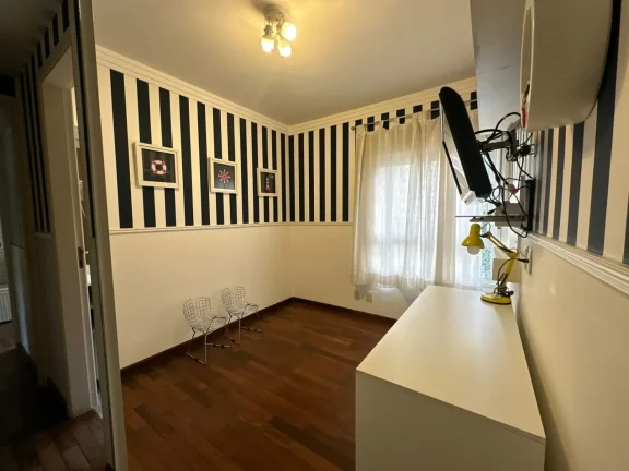 Imagem Apartamento 131M², 3Q, 3 Suítes, 5 Banheiros, 3 Vagas, Academia, Piscina, Sauna, Churrasqueira, Brinquedoteca, Mobiliado, Salão de Festas, SPA.