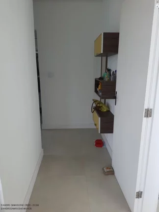 Imagem Casa em Condomínio com 3 suítes e 2 vagas de garagem em Vila de Abrantes, Camaçari-BA: confira!