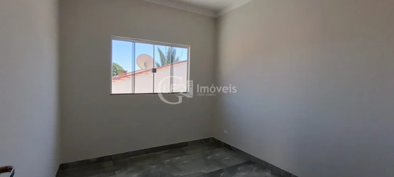 Imagem Casa para venda em Campo Grande-MS, bairro Panamá: 2 quartos, 1 suíte, 1 sala, 3 banheiros, 3 vagas de garagem, 133m².