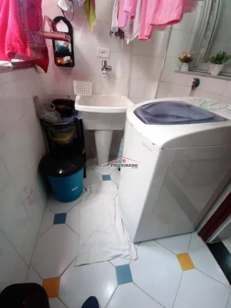 Imagem Apartamento à venda, 57 m² por R$ 320.000,00 - Tupi - Praia Grande/SP