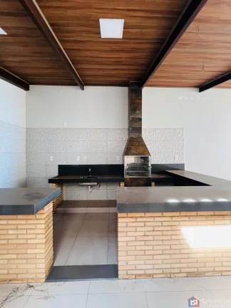 Imagem Casa Alto Padrão no bairro Valparaiso.